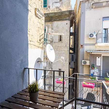 La Terrazzina Sul Porto Apartman Nápoly Kültér fotó
